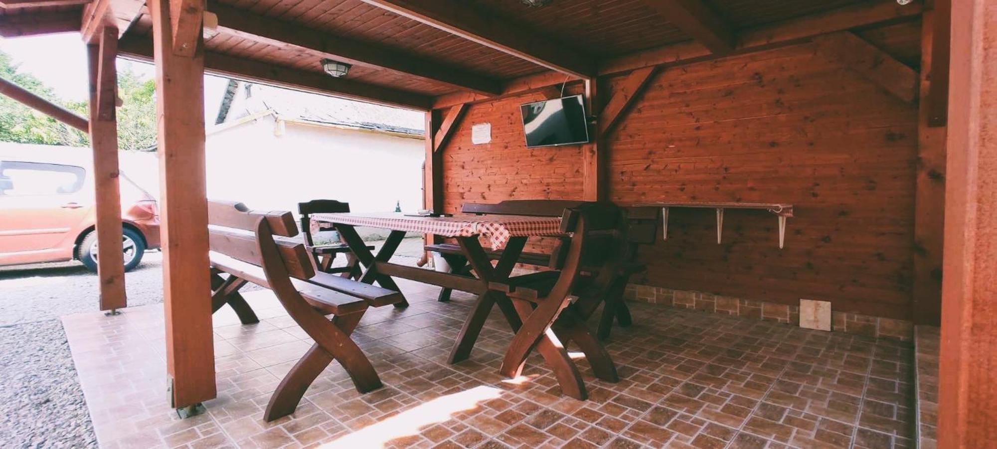 Fortuna Apartman Hajdúszoboszló Exteriör bild