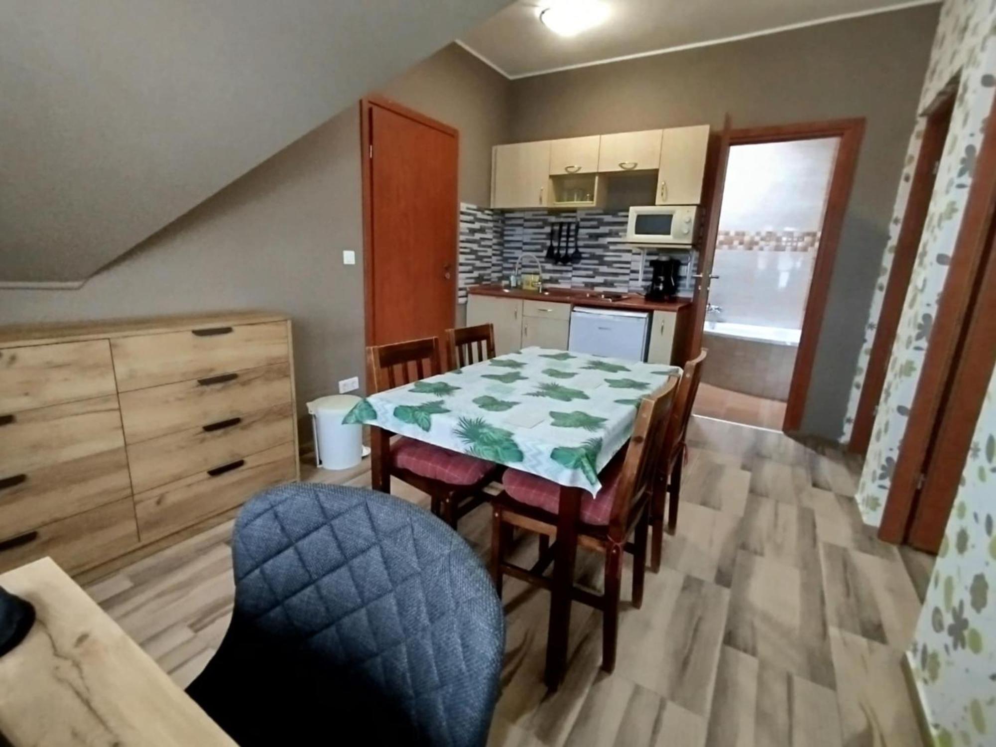 Fortuna Apartman Hajdúszoboszló Exteriör bild